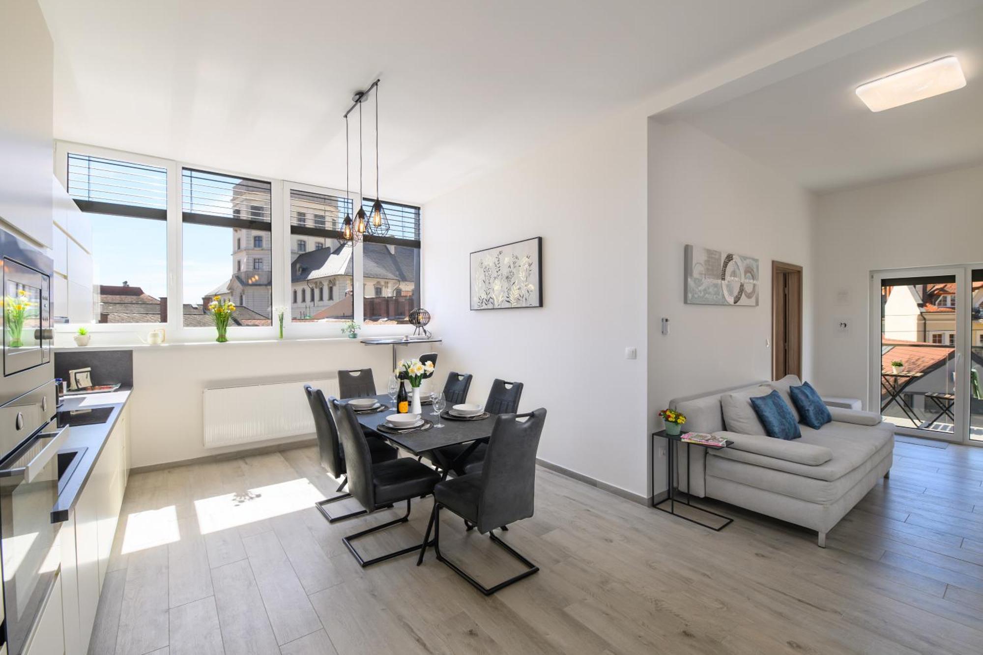 Domino Suite 埃格尔 外观 照片
